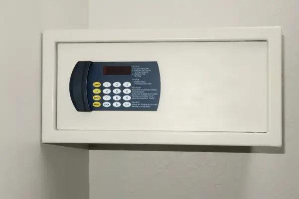 Six Points you need to know before buying a safe